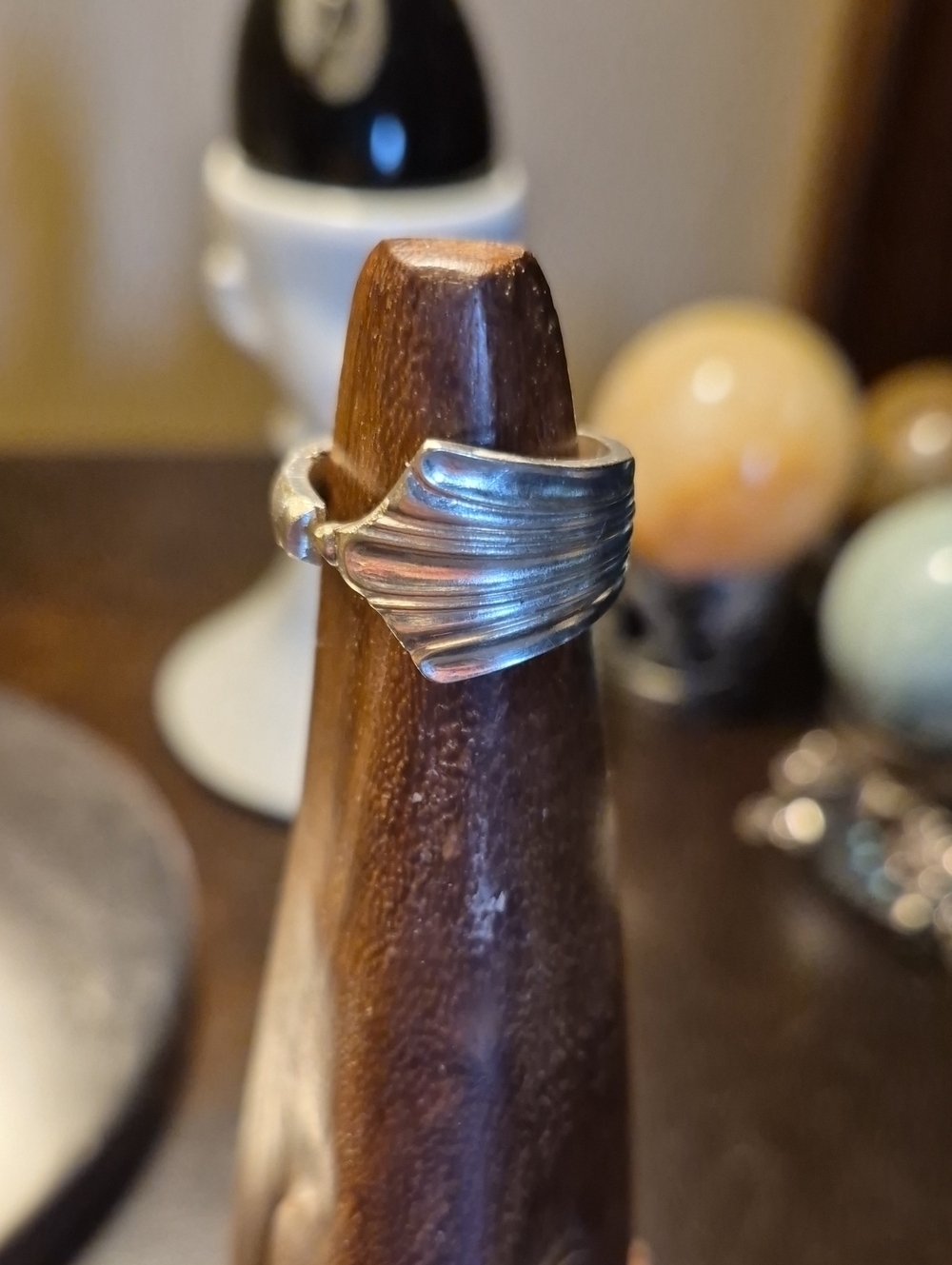 Silver Tone Wave Band Spoon Ring
